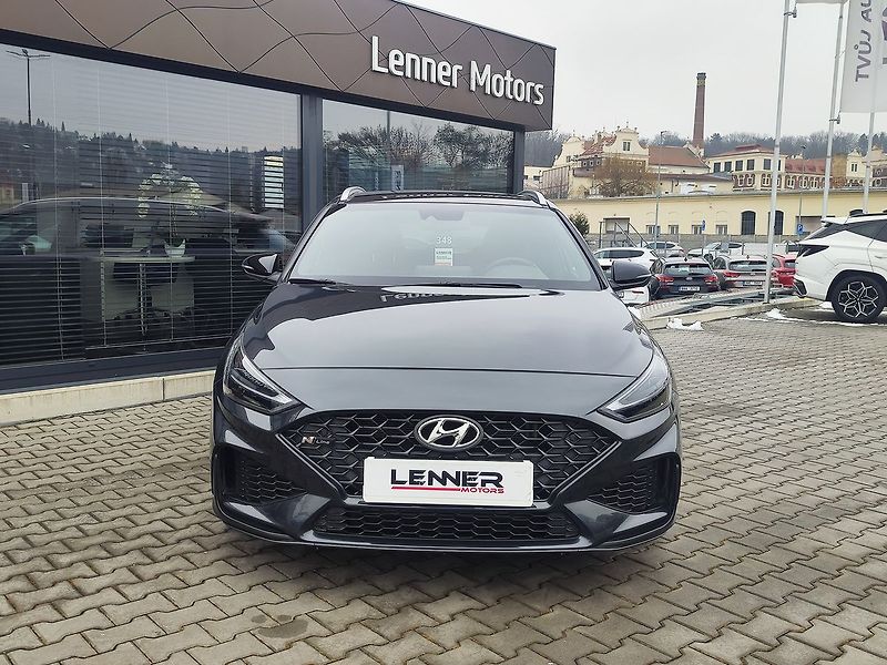Hyundai i30 1.5 T-GDI/117kW N-Line DCT - fotka 2 z 32