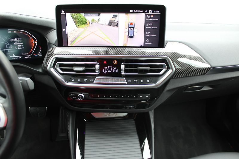 BMW X4 xDrive30d Mpaket - fotka 5 z 28
