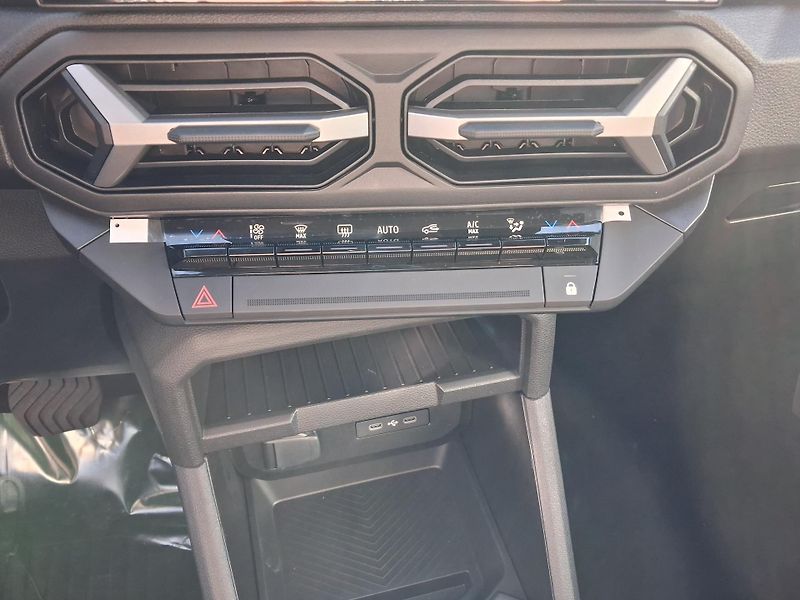 Dacia Bigster (2026) Expression Hybrid 155 - fotka 17 z 31