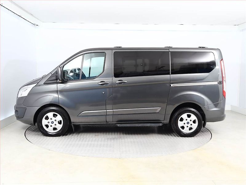 Ford Tourneo Custom (2018) 2.0 EcoBlue, ČR, DPH - fotka 3 z 15