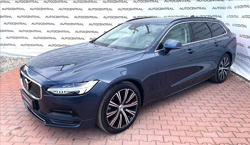Volvo V90 2,0 i,145kW,MHEV core,STK 7/28 - fotka 3 z 28
