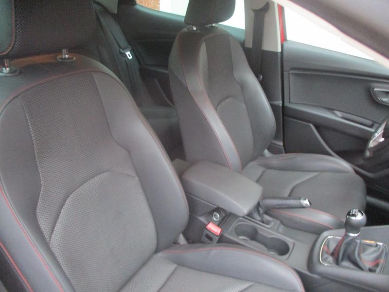 Seat Leon 1.4 TSi FR - fotka 16 z 30