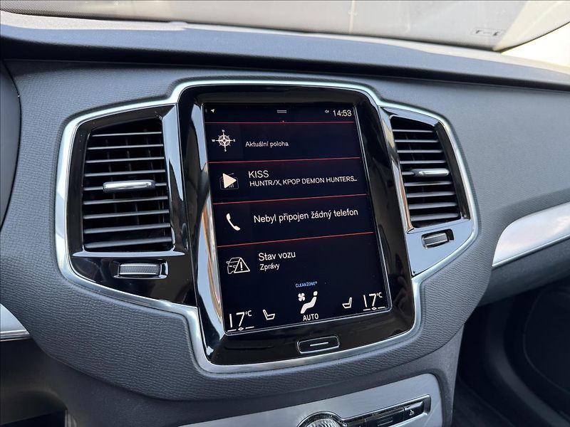 Volvo XC90 2,0 D5 AWD Momentum AT ČR - fotka 19 z 37