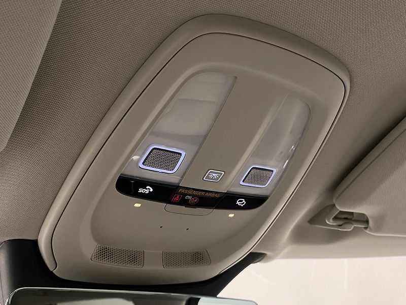 Volvo XC90 (2026) B5 AWD AUT BRIGHT PLUS 7míst - fotka 39 z 68