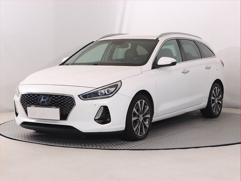Hyundai i30 (2018) 1.6 CRDi, Automat, Serv.kniha - fotka 2 z 23