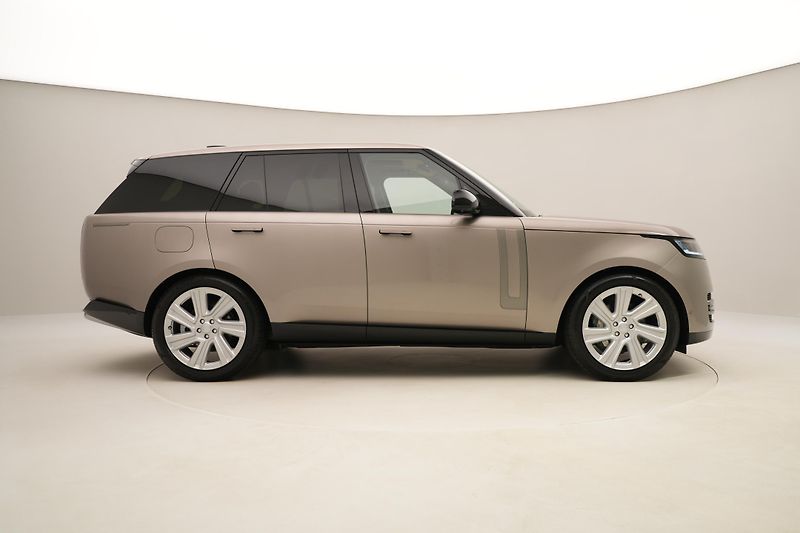 Land Rover Range Rover D350 HSE AWD AUT REZERVACE - fotka 13 z 60
