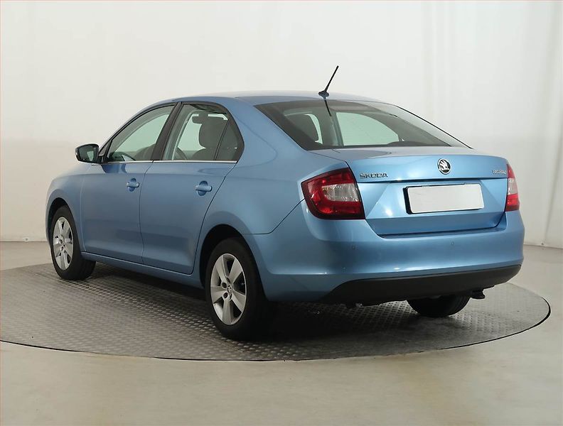 Škoda Rapid (2018) Style 1.0 TSI, Serv.kniha - fotka 4 z 13