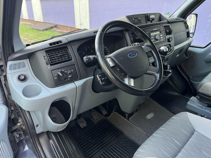 Ford Transit 2,2 TDCi EUROLINE /7-míst/  - fotka 12 z 29