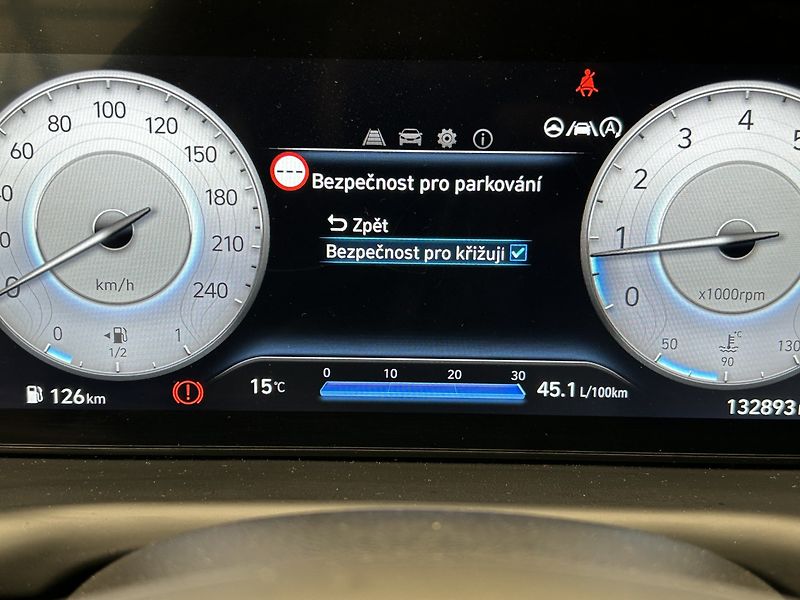 Hyundai Tucson 1.6 T-GDI SMART - fotka 24 z 37