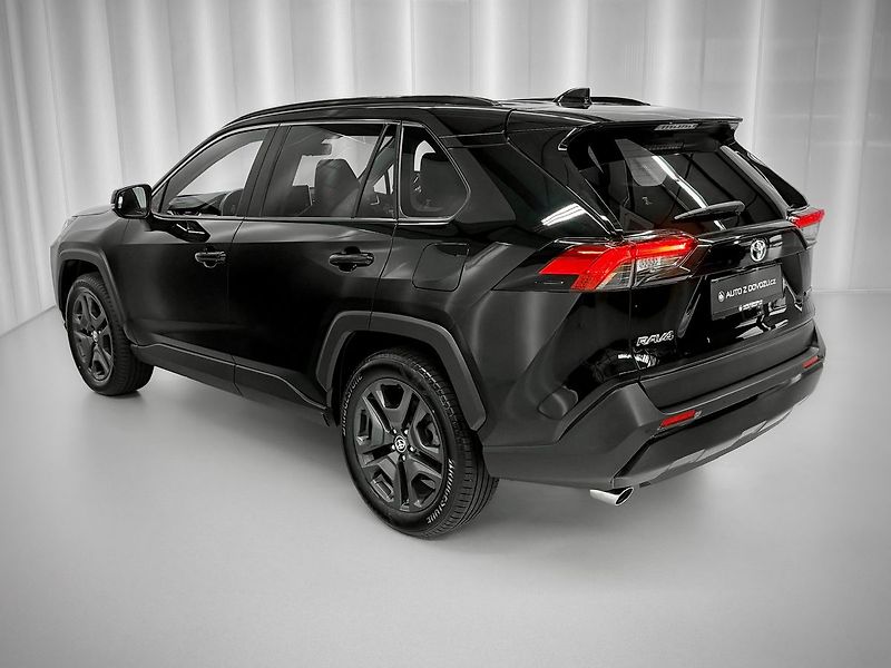 Toyota RAV4 2.5 HYBRID e-CVT 4WD EXECUTIVE - fotka 5 z 28