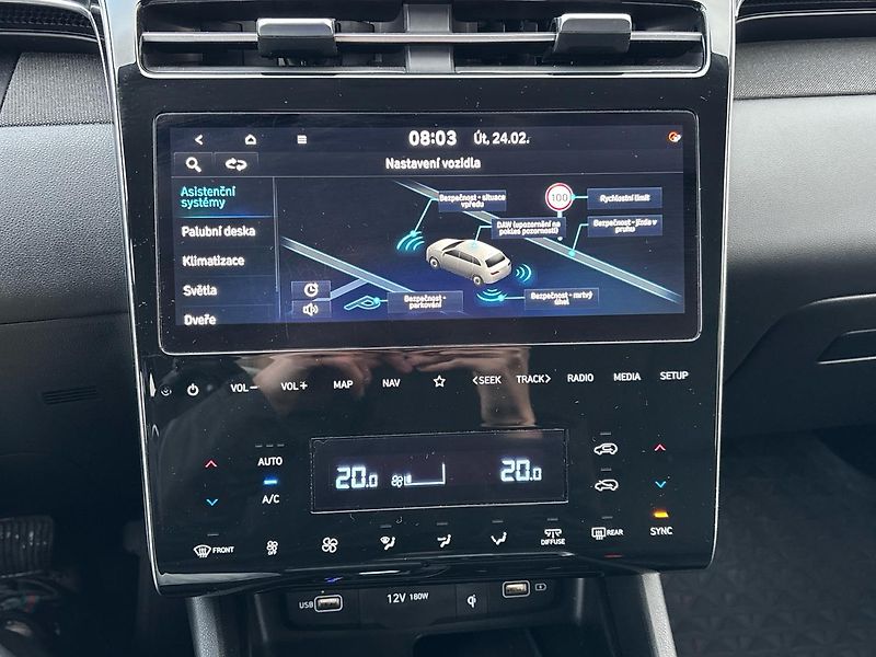 Hyundai Tucson DCT MHEV 4x4 Smart Navi - fotka 22 z 24