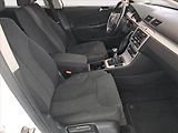 Volkswagen Passat (2010) 1.6 TDI, Serv.kniha, nová STK - náhled 9