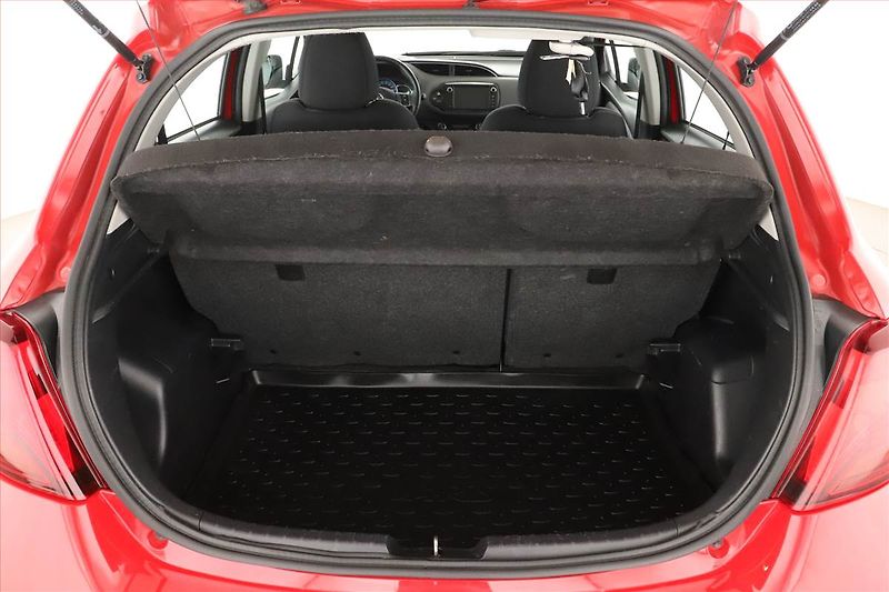 Toyota Yaris (2016) 1.5 Hybrid, Automat - fotka 11 z 17