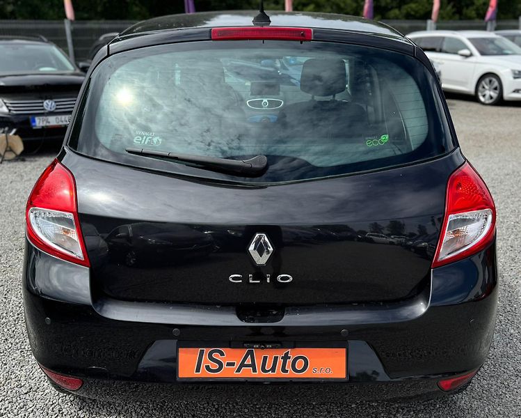 Renault Clio (2009) - fotka 6 z 14
