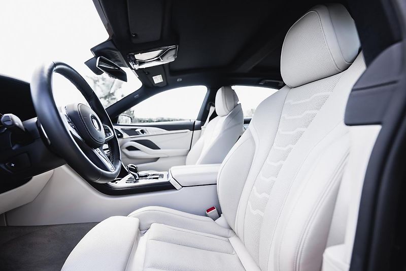 BMW Řada 8 (2022) 840i xDRIVE Gran coupé - fotka 28 z 51