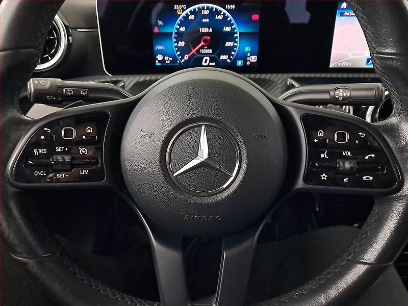 Mercedes-Benz CLA (2019) 180 - fotka 19 z 21