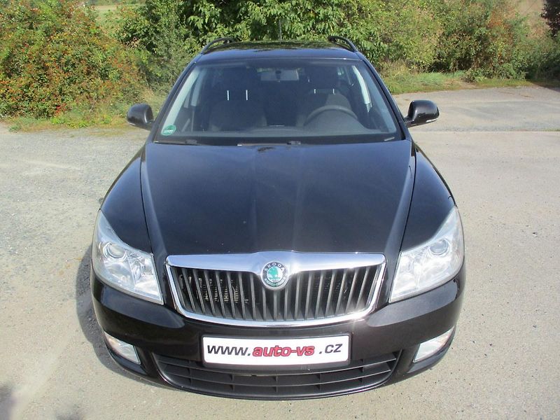 Škoda Octavia 1.2 TSi*TAŽNÉ*L+Z PNEU*VÝHŘEV - fotka 4 z 43