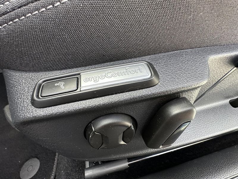 Volkswagen Passat (2020) 1.5TSI/110kW *DSG * LED*  - fotka 10 z 43