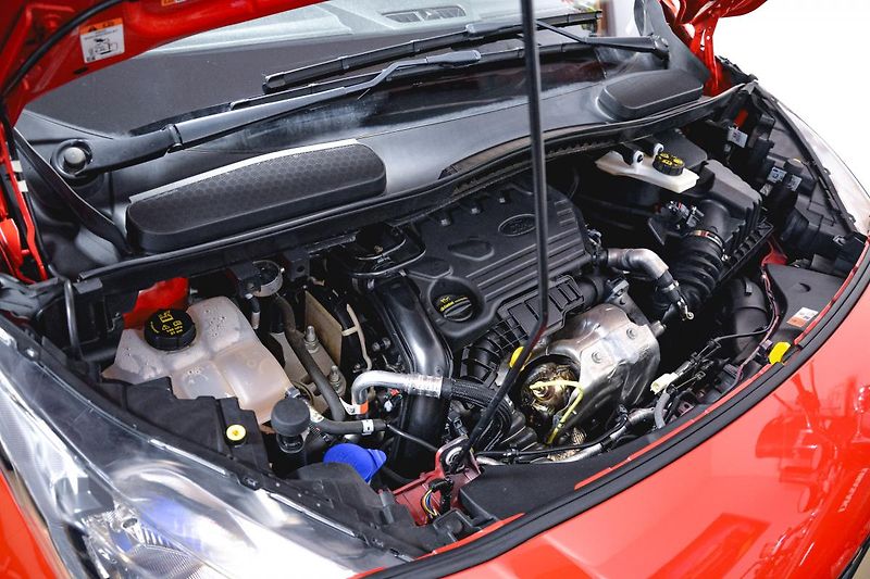 Ford Tourneo Connect (2020) Grand 1.5 TDCI TITANIUM PANORA - fotka 14 z 58