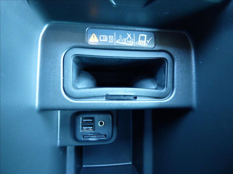 Opel Insignia 2,0 CDTI,LED,Navigace,Digi Kli - fotka 46 z 69