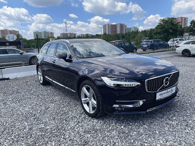 Volvo V90 (2016) 2.0 T5,187kW,Inscription,DPH - fotka 3 z 51