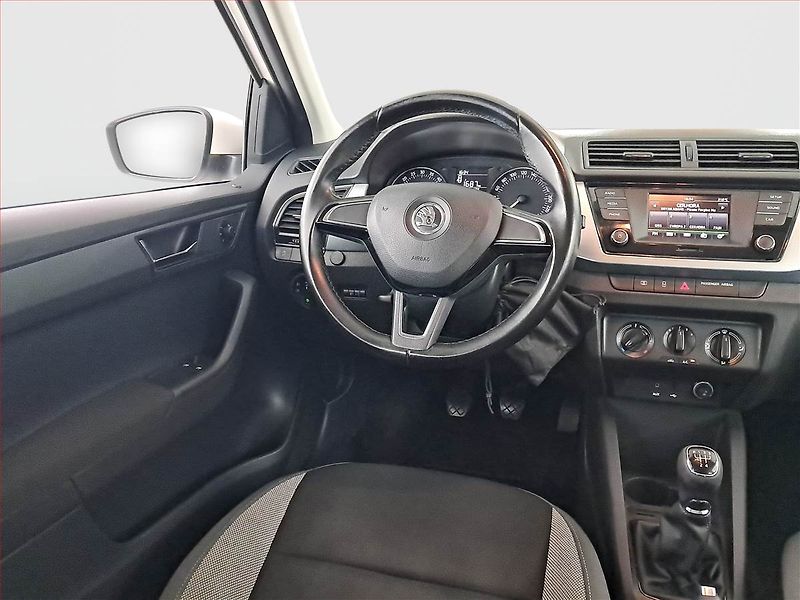 Škoda Fabia (2016) 1.4 TDI, Tempomat - fotka 7 z 17