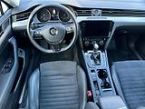 Volkswagen Passat 2,0 TDi 140kW HIGHLINE R-LINE - náhled 10