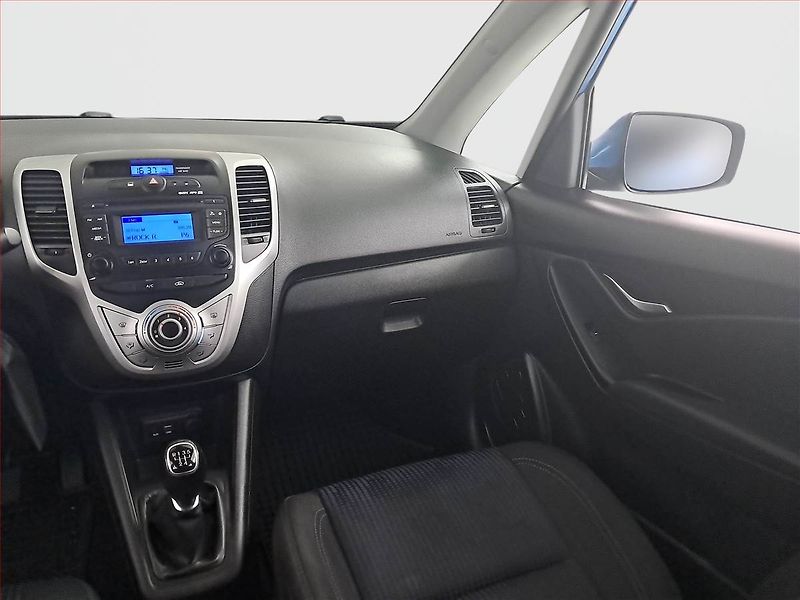 Hyundai ix20 (2016) 1.4 CVVT, Serv.kniha - fotka 8 z 14