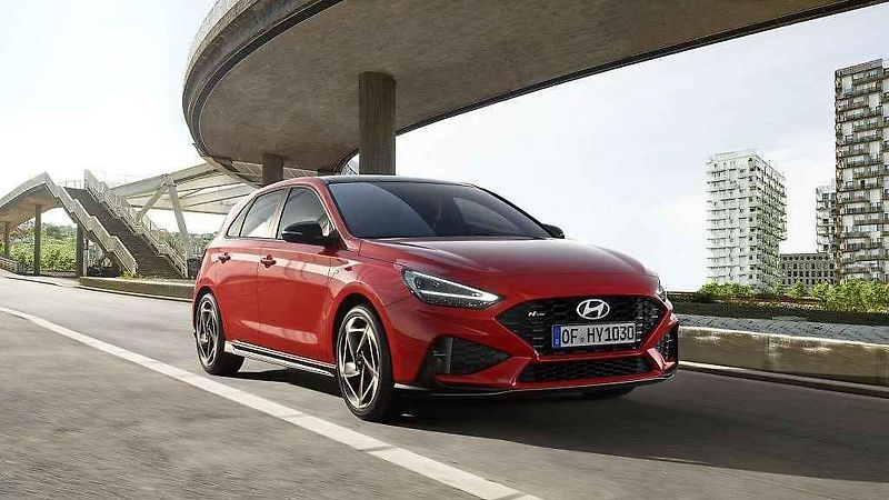 Hyundai i30 se začíná vyrábět v modernizované verzi