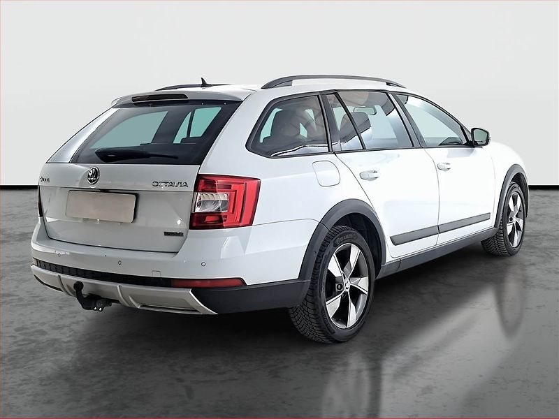 Škoda Octavia (2015) Scout 2.0 TDI, 4X4, Automat - fotka 5 z 23