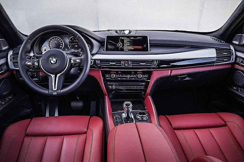 BMW X5 M a BMW X6 M.