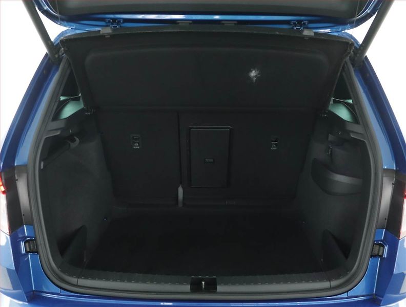 Škoda Karoq (2022) Sportline 1.5 TSI - fotka 14 z 18