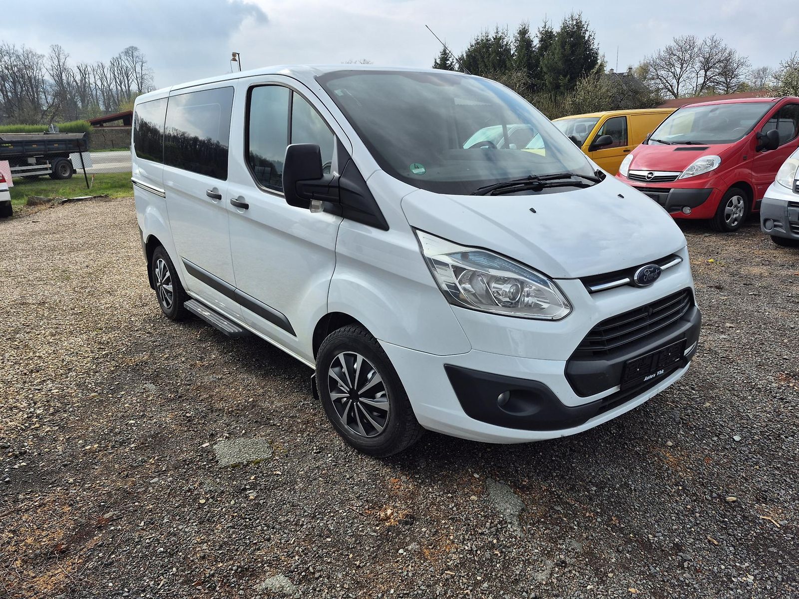 Ford Transit Custom 2.2Tdci 9 míst