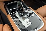 BMW Řada 7 750d xDrive - náhled 23