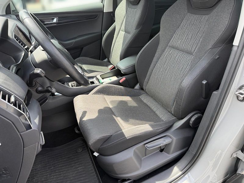 Škoda Karoq (2019) STYLE 2.0TDI 110kW 4x4 CZ DPH - fotka 7 z 11