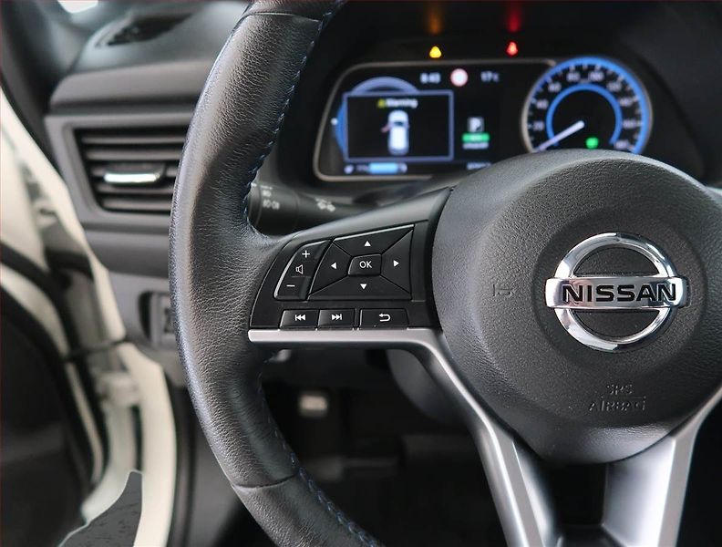 Nissan Leaf (2021) 40 kWh, SoH 91%, Automat - fotka 17 z 25
