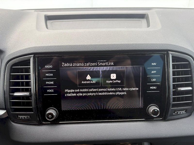 Škoda Karoq (2025) DSG 2.0 TDI / 110kW / SELECTIO - fotka 20 z 24
