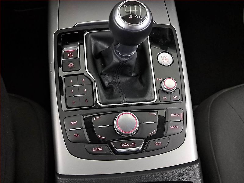 Audi A6 (2013) Design 2.0 TDI, Serv.kniha - fotka 16 z 18