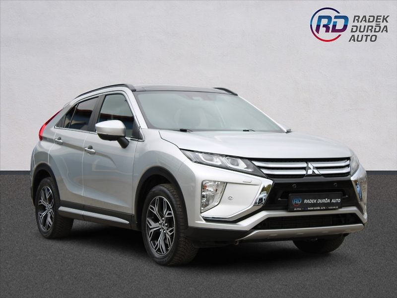 Mitsubishi Eclipse Cross 1,5 T  AUTOMAT,4x4,INSTYLE - fotka 3 z 42