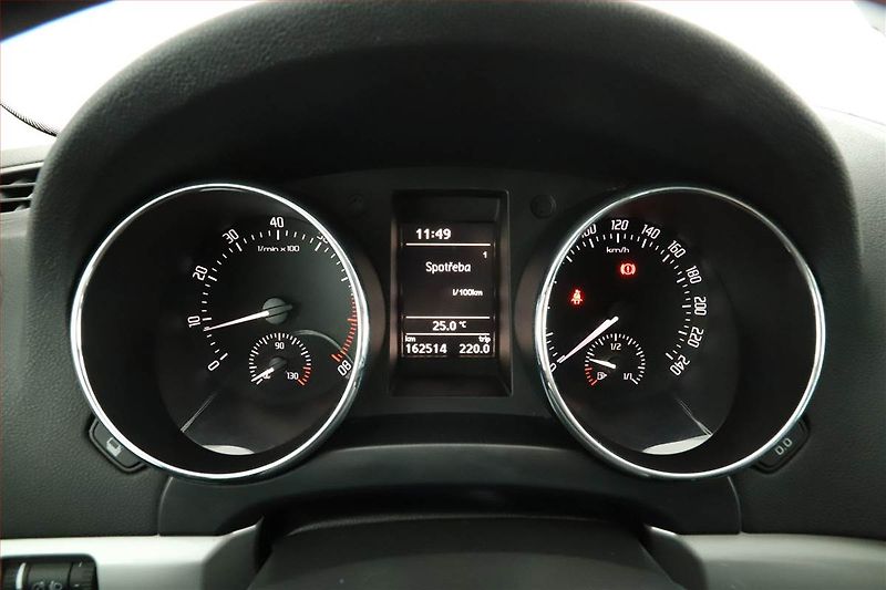 Škoda Yeti (2011) 1.8 TSI, 4X4, Tempomat - fotka 8 z 13