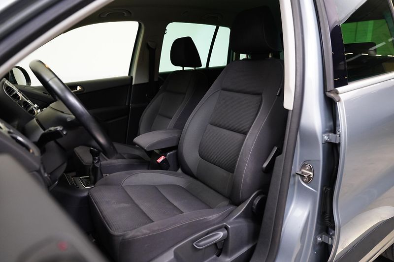 Volkswagen Tiguan - fotka 11 z 23