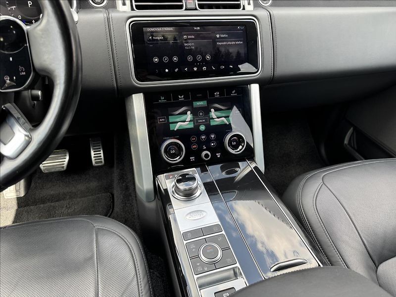 Land Rover Range Rover 5,0 S/C V8 Autobiography AWD Č - fotka 18 z 39