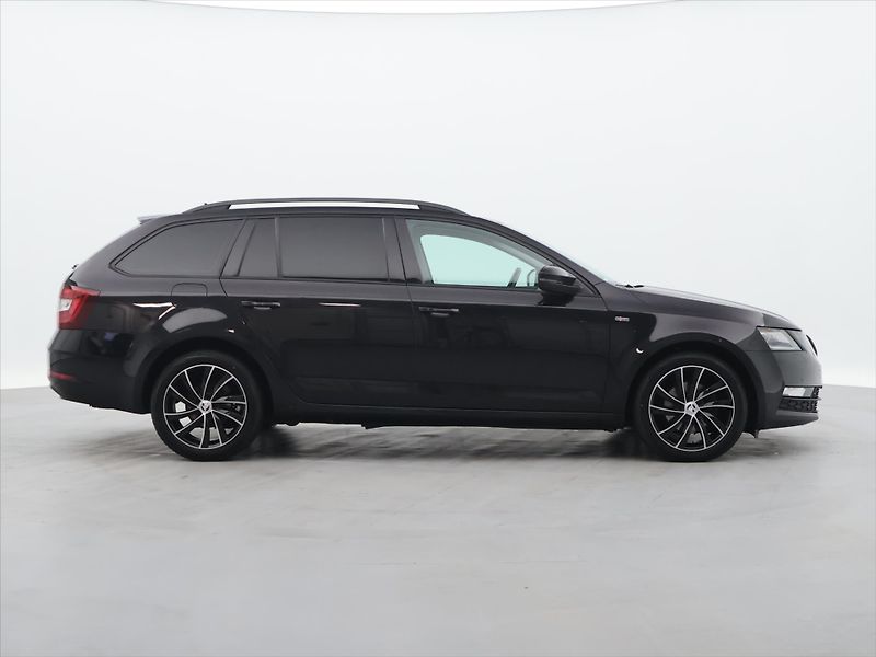 Škoda Octavia 2,0 TDI DSG Soleil - fotka 8 z 30