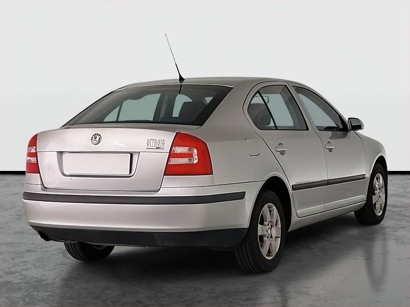 Škoda Octavia (2005) Ambiente 1.6, Serv.kniha - fotka 5 z 18