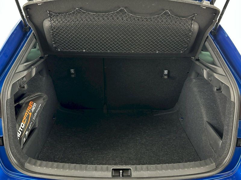 Škoda Scala (2025) 1,0TSI 85kW Monte Carlo - fotka 30 z 33