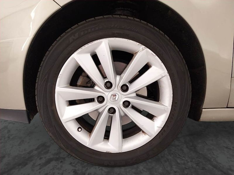Renault Grand Scénic (2010) 1.9 dCi, Serv.kniha, po STK - fotka 15 z 22