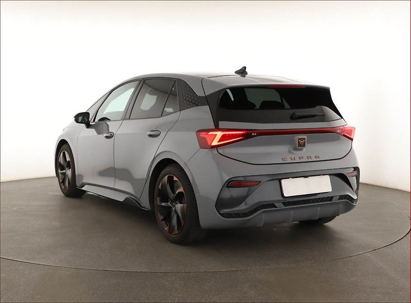 Cupra Born (2022) 58, SoH 92% - fotka 4 z 20