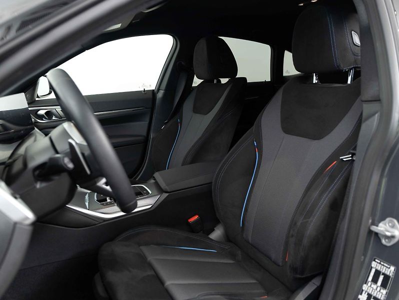 BMW Řada 4 430d xDrive - fotka 19 z 22