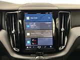 Volvo XC60 2.0  B4 4x4 PLUS  Black - náhled 22