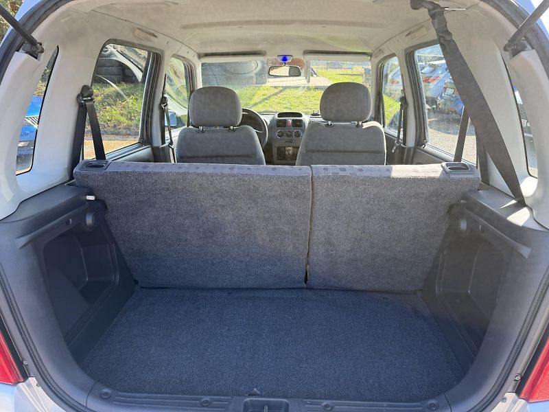 Opel Agila 1.0i - fotka 10 z 21
